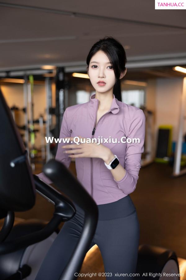 程程程  [XiuRen]高清写真图 2023.09.25 No.7438 程程程- 运动美腿第3张图片